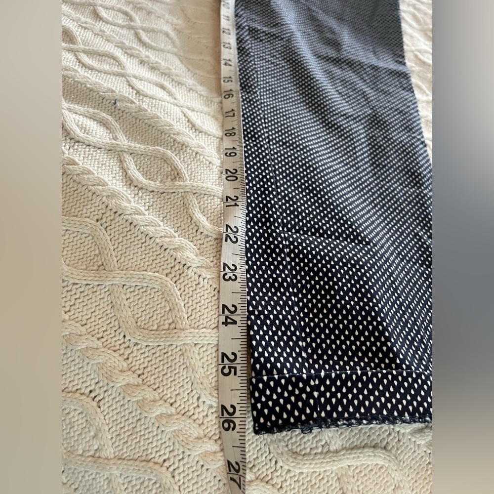 GAP Khaki Navy and White Patterned Pants Slim City Style Women’s Size 8, Ankle - Picture 13 of 16